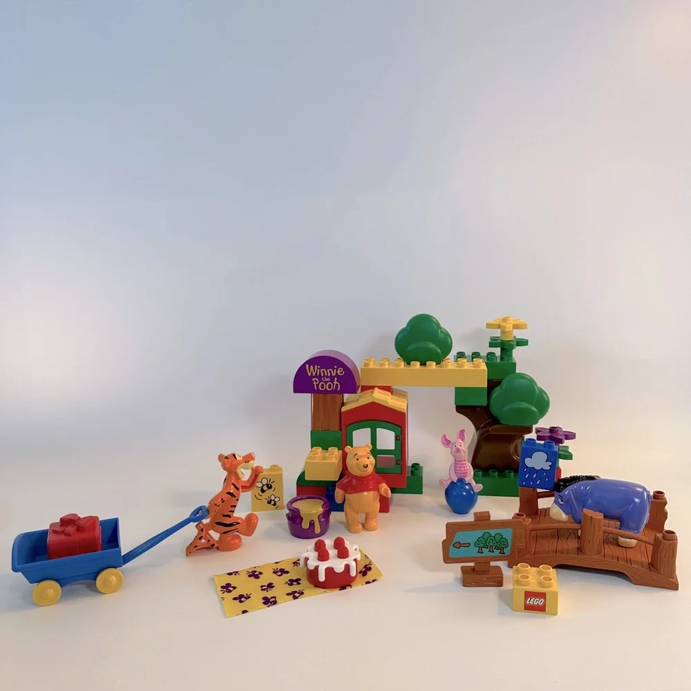 VTG LEGO 2987 -‎ Duplo: Winnie The Pooh - The Hundred Acre Wood - 1999 - NO BOX